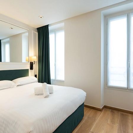 Hotel Au Coeur De Republique Paris Ngoại thất bức ảnh